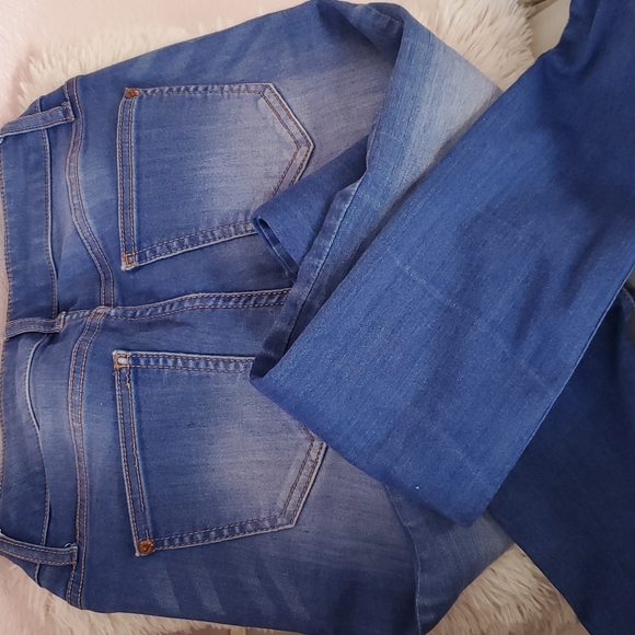 No Boundaries Junior Jeans - Picture 3 of 5